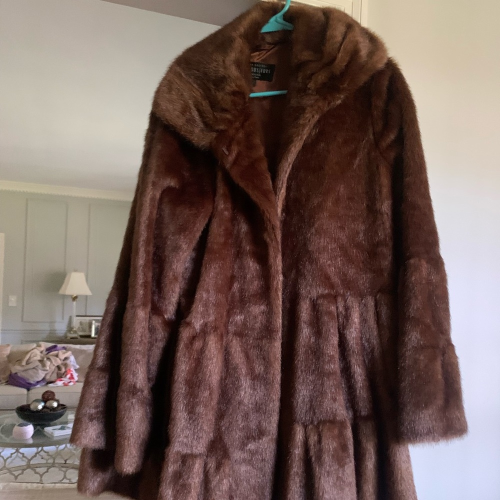Donna Saylers 100% Faux Fur Coat Neiman Marcus